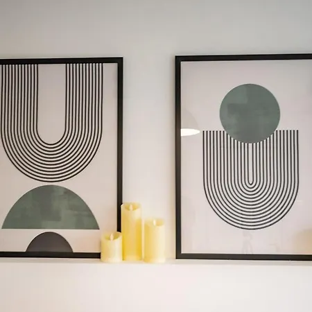 Modern & Spacious 3 Bed House Holiday home *