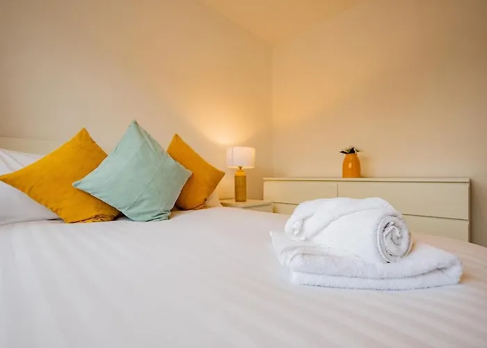 Modern & Spacious 3 Bed House 골웨이