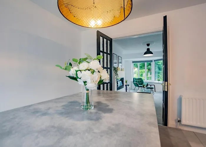 Modern & Spacious 3 Bed House Galway