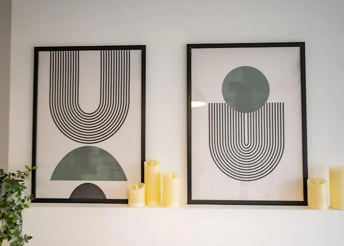 Modern & Spacious 3 Bed House Hébergement de vacances *